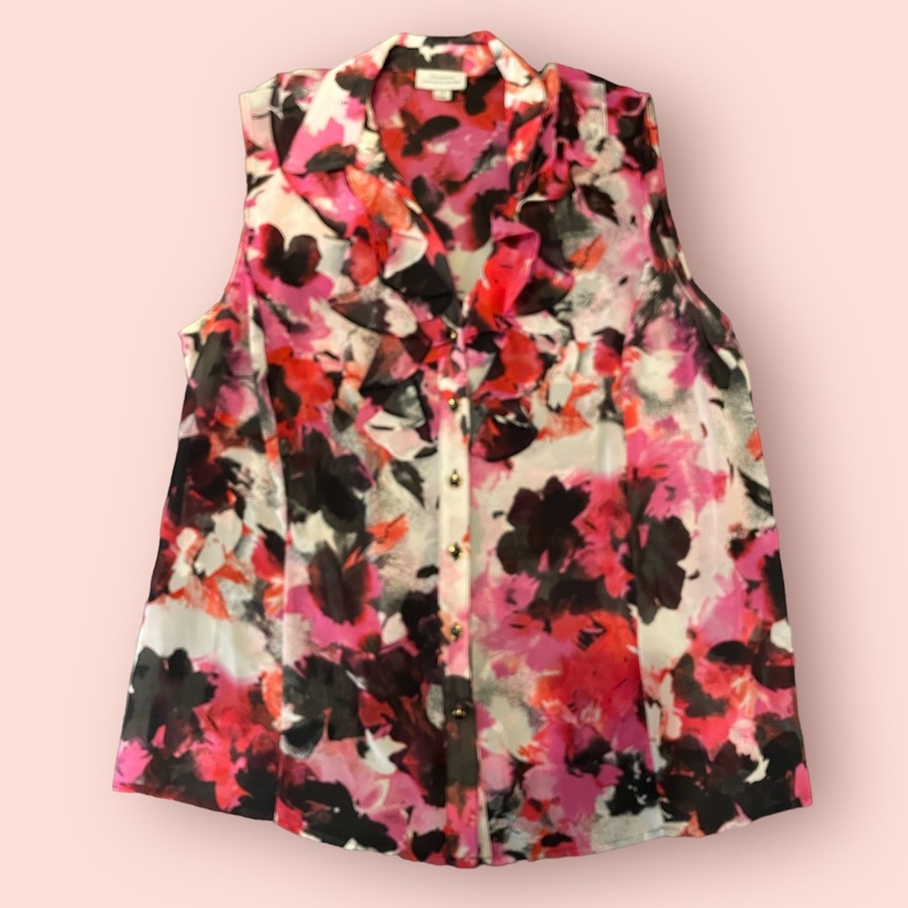 Tahari sleeveless blouse